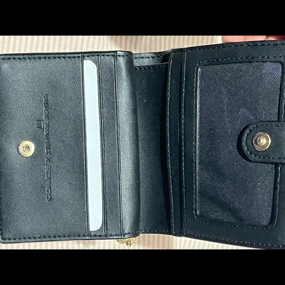 Coach Jean-Michel Basquiat “Famous” Wallet - Picture 4 of 5